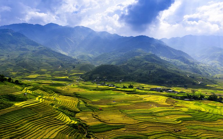 Discover the Magic of Central Vietnam: A Guide to Da Nang, Hoi An, and Beyond