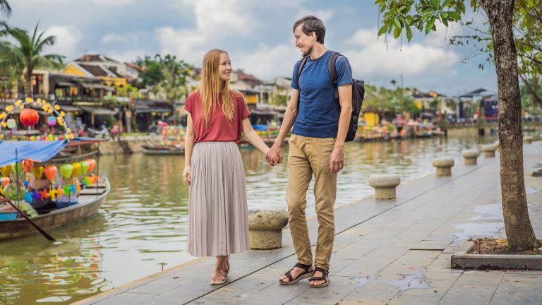 The Ultimate 30-Day Vietnam Itinerary for Couples: A Romantic Month-long Adventure